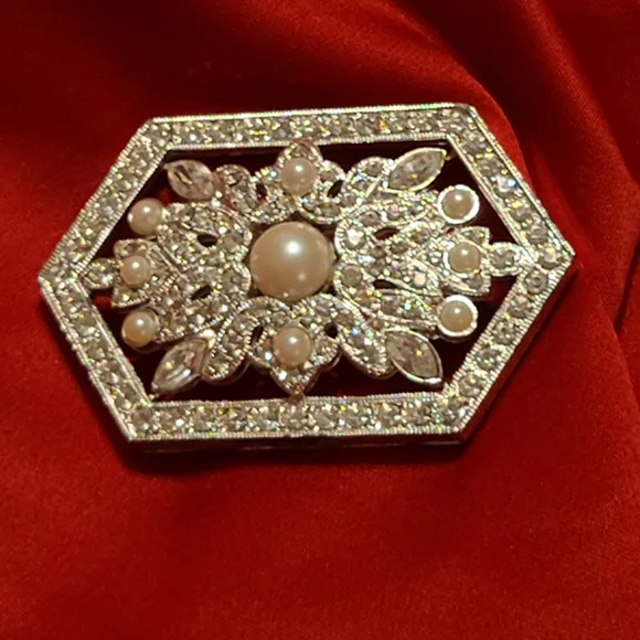 Vintage Brooch for sale - Picture 6 of 9